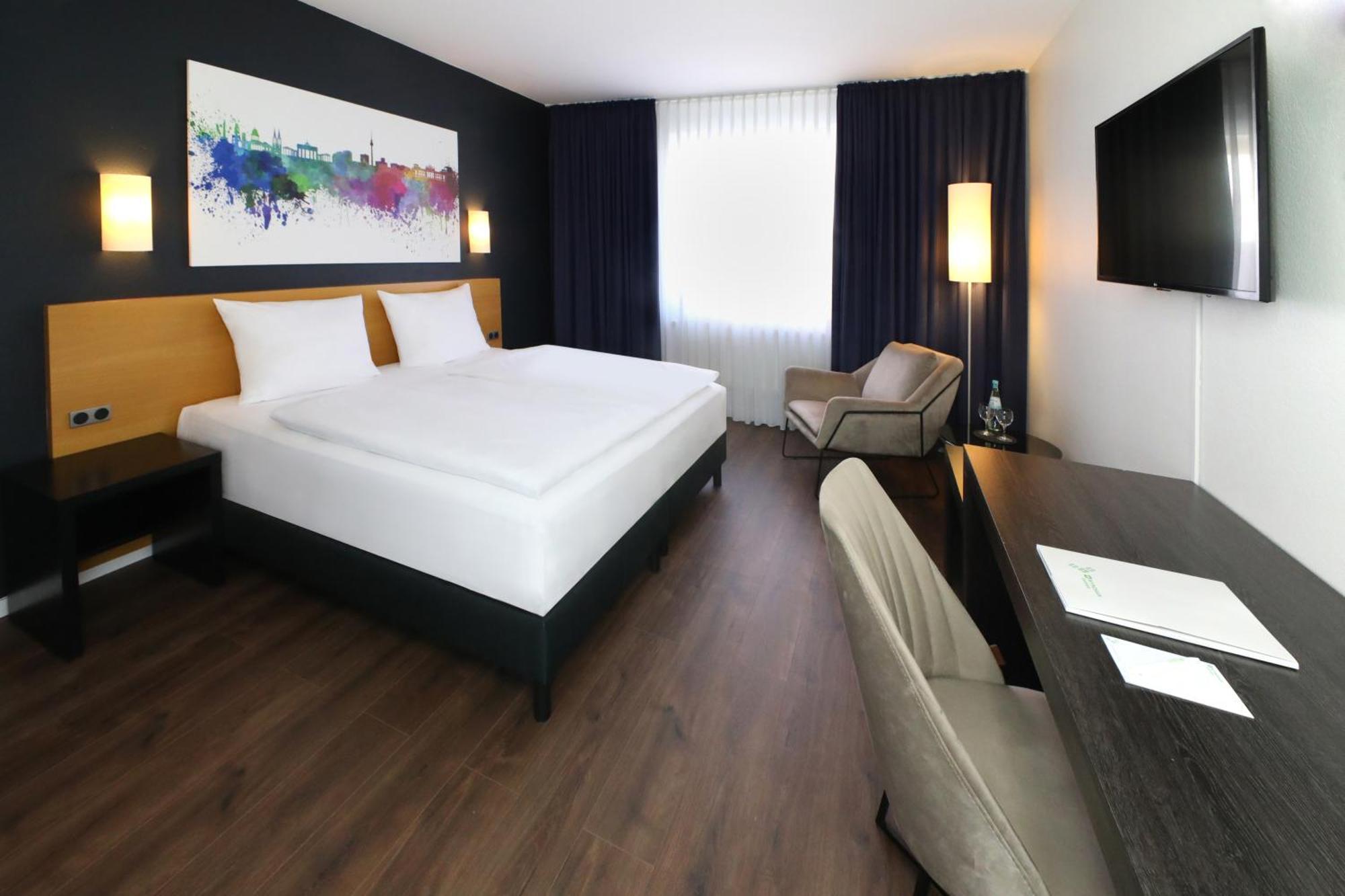 วินด์แฮม การ์เดน พอทส์ดัม Hotel พอทสดัม ภายนอก รูปภาพ